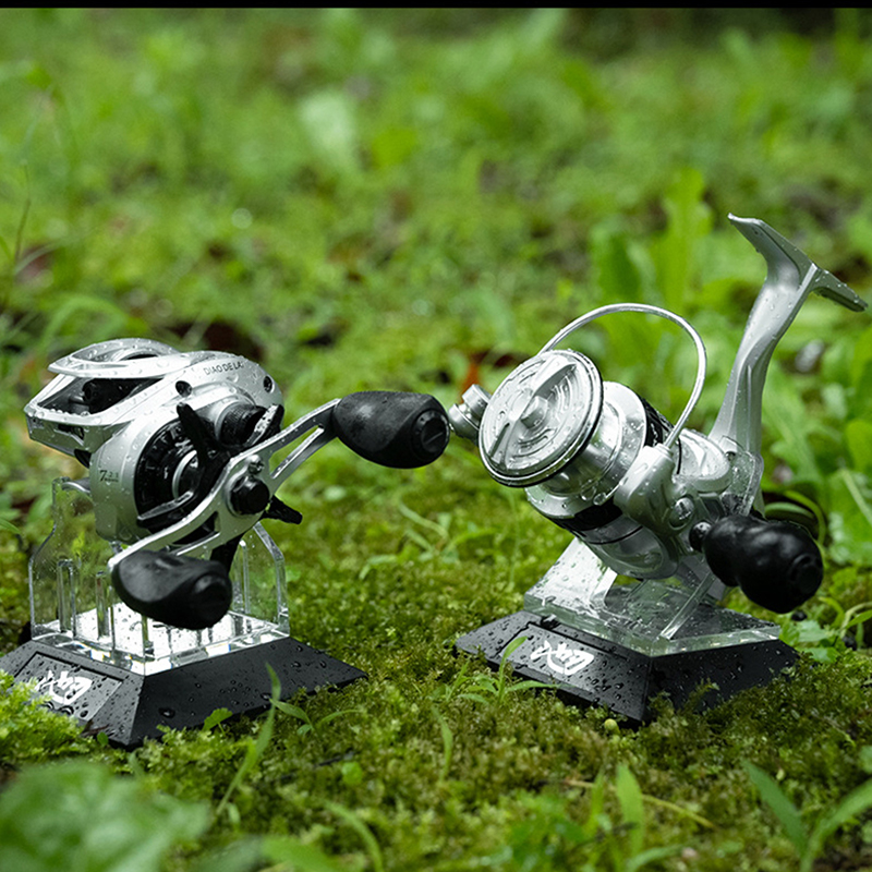 アクリル製釣りリールディスプレイホルダー スピニングベイトキ - Spincast Reel のレビューと価格